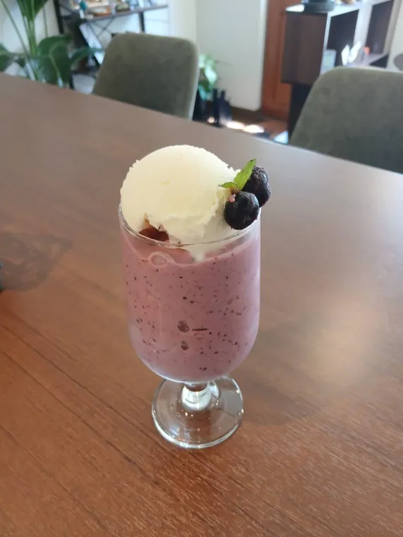 スムージーパフェ