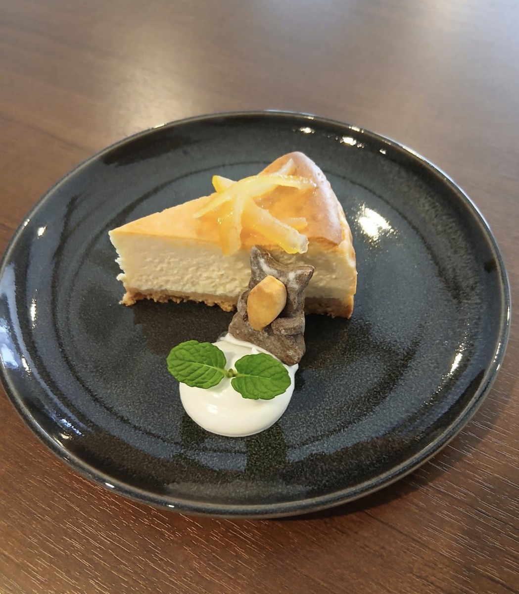 ベイクドチーズケーキ